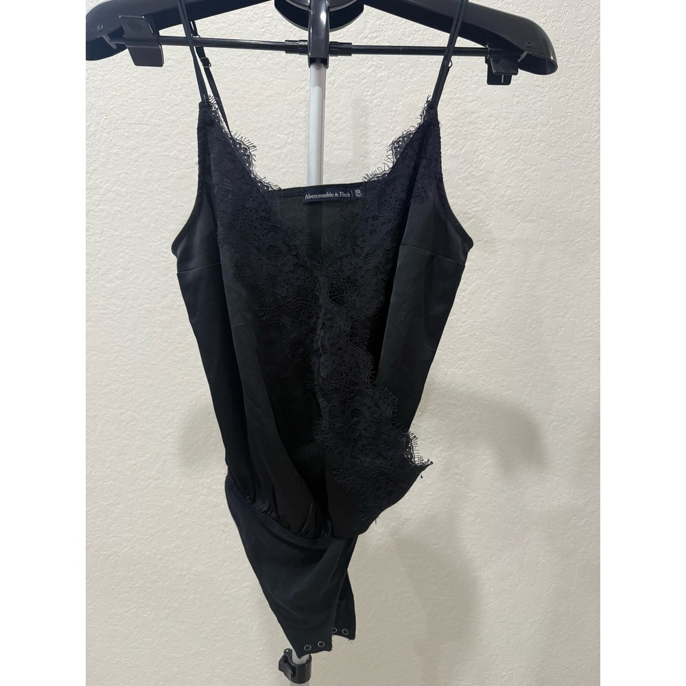Abercrombie & Fitch Black Satin Lace Trim Bodysuit XS Sleeveless V-Neck Cami Top